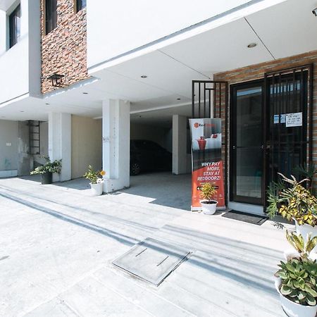 Reddoorz Near Sm Bicutan Hotel Paranaque City Eksteriør billede
