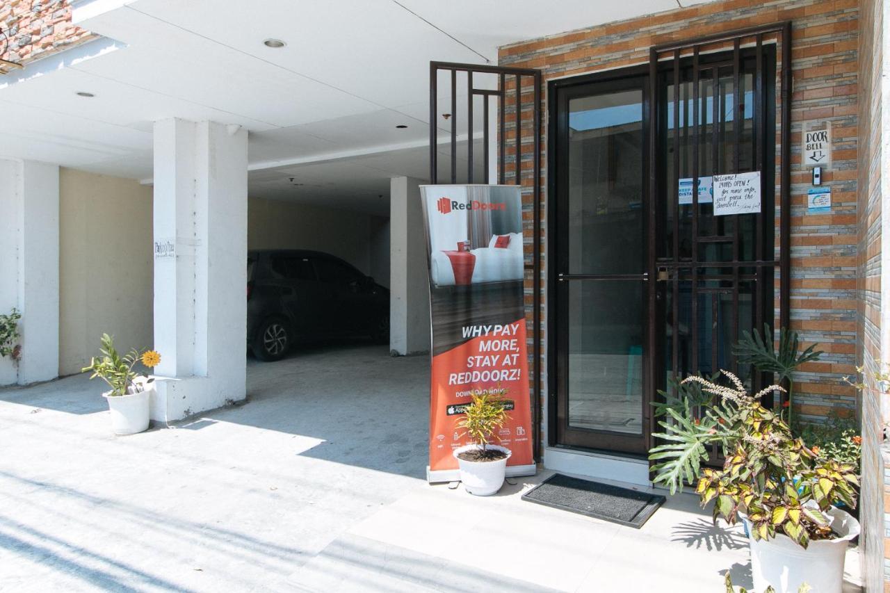Reddoorz Near Sm Bicutan Hotel Paranaque City Eksteriør billede