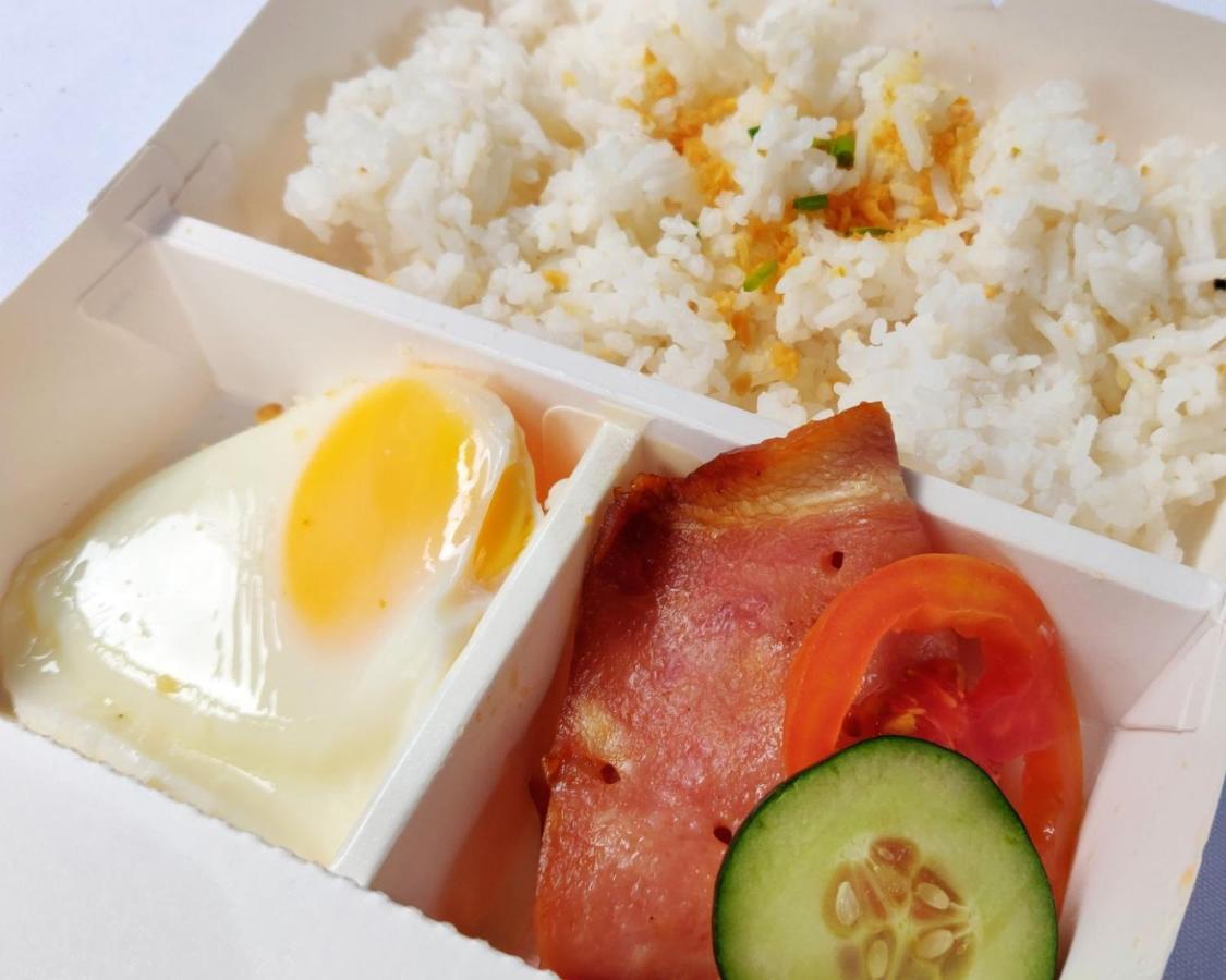 Reddoorz Near Sm Bicutan Hotel Paranaque City Eksteriør billede